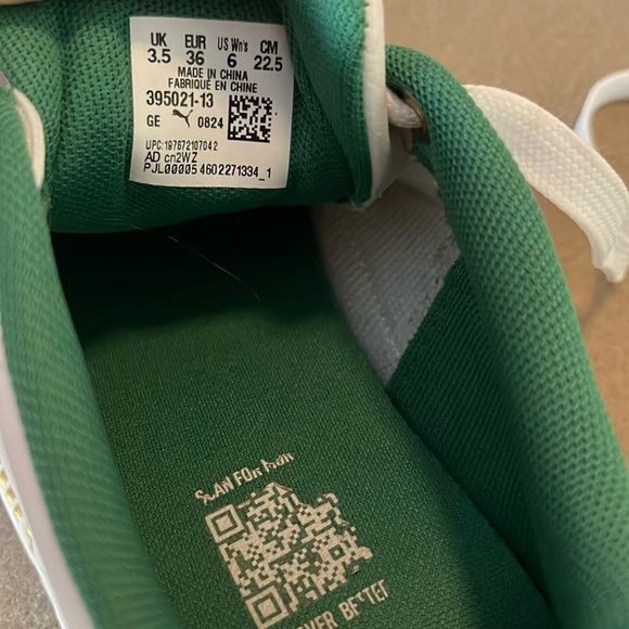 PUMA Court Classy Sneaker- Color: Puma White-Archive Green-Gold -Size 6 - Picture 5 of 9